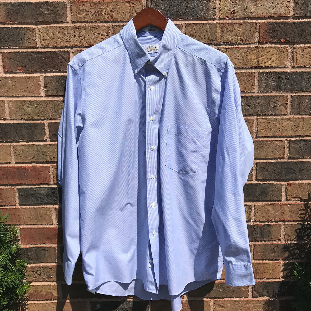 Men's Eagle Non-iron ButtonDown Dress Shirt